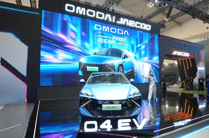 Omoda O4 EV Sudah Bisa Dipesan di GIIAS 2026, Berapa Harganya?