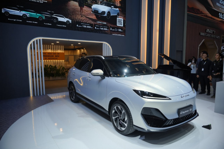 Lepas E4 EV Resmi Dipasarkan di GIIAS 2026, Dibanderol Rp339 Juta
