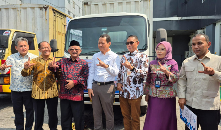 Kemendikdasmen Dobrak Darurat Literasi! 5,5 Juta Buku Meluncur ke Puluhan Ribu Sekolah