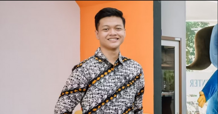 Kisah Nabil Bintang, Anak Penjual Jamu Penerima KIP Kuliah yang Jadi Lulusan Terbaik IPB