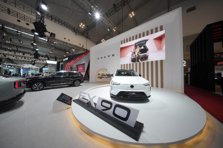 Volvo Pamer Lini Elektrifikasi di GIIAS 2026, EX90 Jadi Andalan