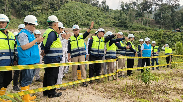 Tinjau PLTA Batang Toru, Wamen ESDM Tegaskan Dukungan Percepatan Penyelesaian PSN 510 MW
