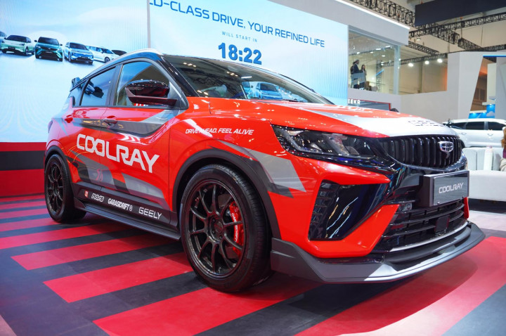 Modifikasi Geely Coolray di Tangan Garasi Drift: Racing Style!