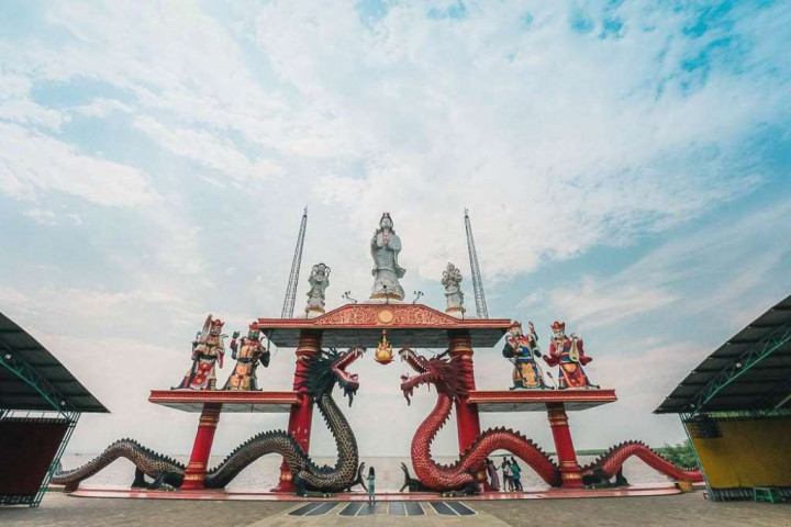 Wajib Masuk Bucket List! 3 Lokasi Keren di Surabaya yang Bikin Takjub