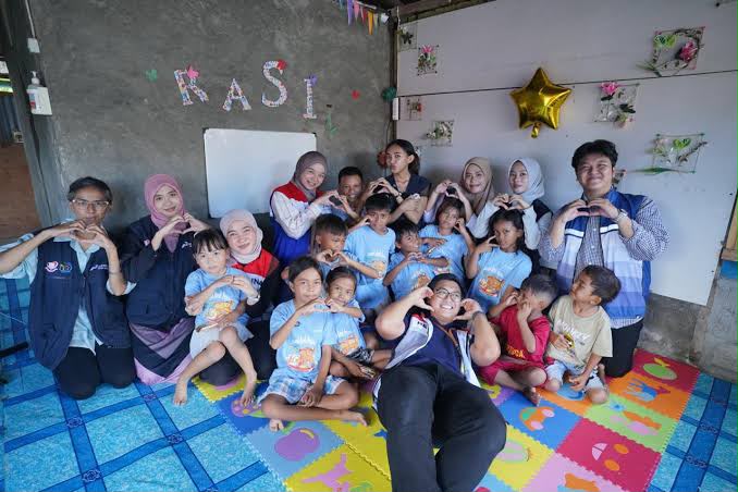 Tak Hanya di Kota, Anak Pesisir Kini Punya Ruang Belajar Asyik Berkat Program Ini
