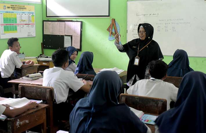 Referensi Soal dan Kunci Jawaban Sulingjar 2026 Paket Guru Matematika Lengkap