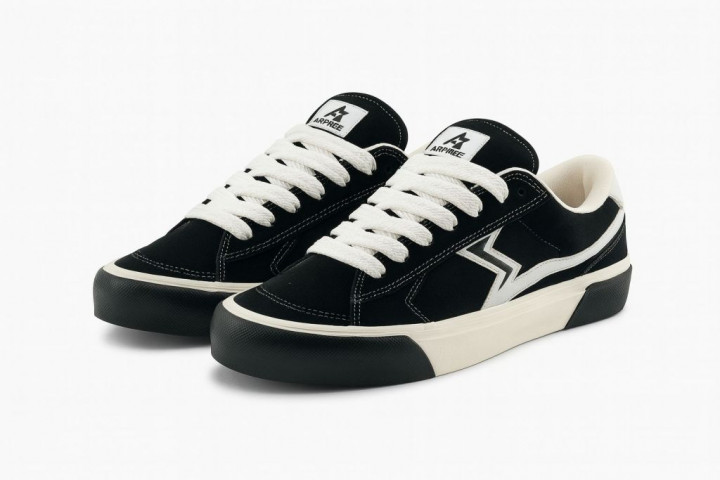 Bangkit Lewat Fashion! Brand Sepatu Lokal Ini Lahir dari Kesempatan Kedua