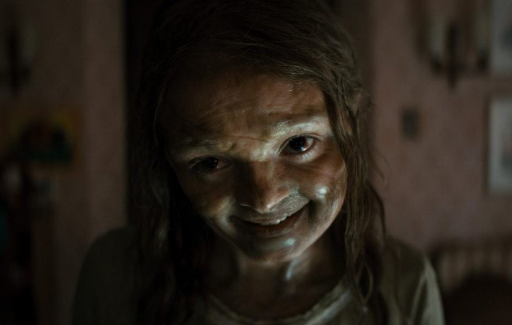 Terlalu Seram, Poster Film Lee Cronin's The Mummy Dilarang Tampil