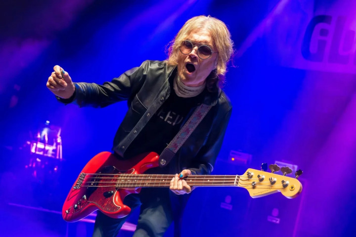 Harus Operasi Jantung, Mantan Vokalis Deep Purple Glenn Hughes Pensiun