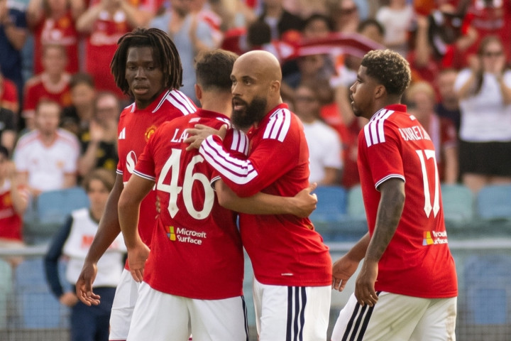 Manchester United Imbangi PSG, Kondisi Mason Mount Bikin Fans Cemas