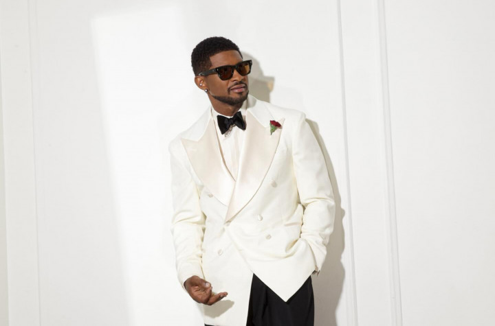 Usher Dituding Pakai Body Double Saat Konser, Ini Tanggapannya