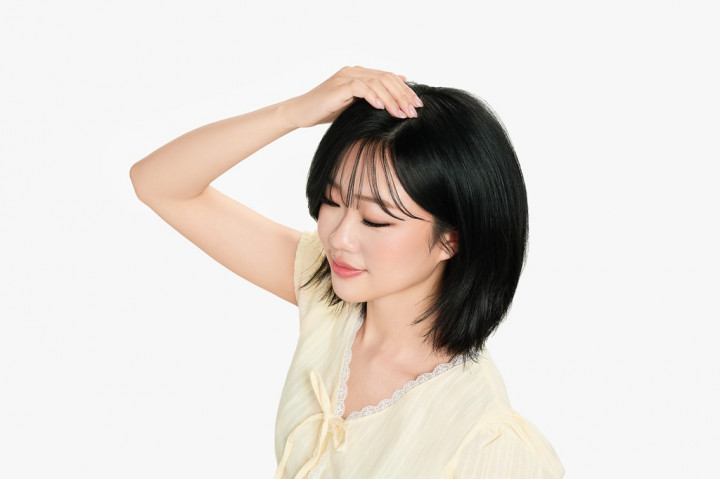 Rambut Lepek Bikin Bad Mood? Tren Lazy Hairscaping Punya Solusinya