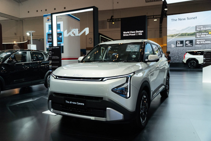 Kia Carens Sabet Penghargaan ‘MPV Favorit’ di GIIAS 2026