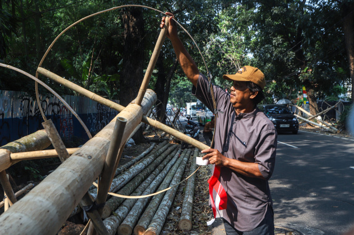 ​Penjualan Batang Pinang Mulai Ramai Jelang Hari Kemerdekaan
