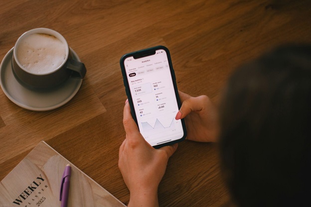 Mengenal  Kuota Internet Rollover agar Sisa Kuota Bisa Dibawa ke Periode Berikutnya