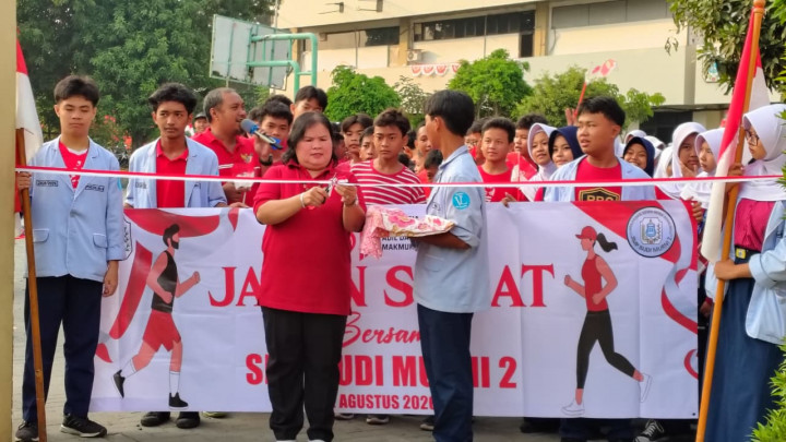 Semarak HUT ke-81 RI, SMP Budi Murni 2 Jakarta Hadirkan Semangat Kemerdekaan Melalui Fun Walk