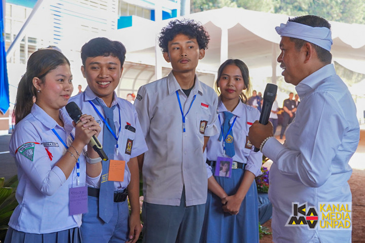Unpad Terima 12.982 Mahasiswa Baru 2026, Dedi Mulyadi: Keadaan Sulit Justru Jalan Menuju Kemajuan