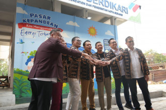 Penuhi Kebutuhan Energi, Pasar Kepandean Serang Pakai PLTS 4 kWp