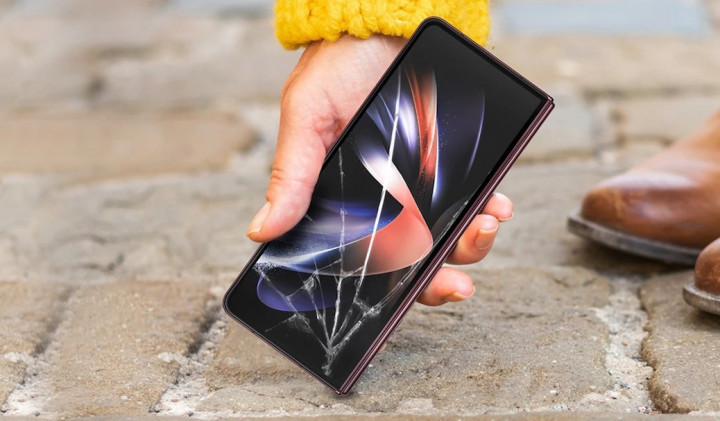 Samsung Care+ Beri Jaminan Ekstra Sampai 2 Tahun Buat Galaxy Z Fold8 Series