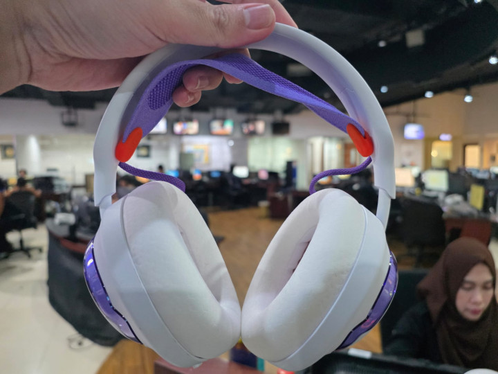 JBL Quantum 650, Headset Gaming Nirkabel, Modular, Keren
