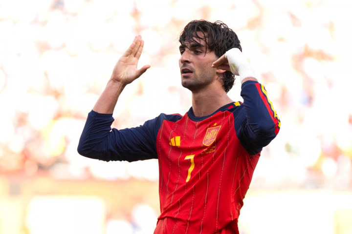 Barcelona Dikabarkan Sepakati Transfer Ferran Torres ke PSG Senilai Rp1 triliun