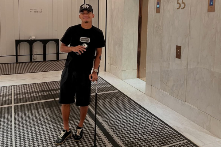 Marselino Ferdinan Berterima Kasih ke PSSI Usai Operasi Lutut di Spanyol