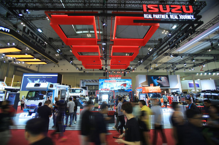 Para Pengusaha Borong 1.180 Unit Isuzu di GIIAS 2026