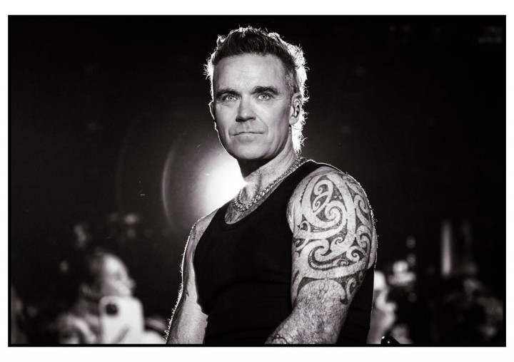 Alasan Robbie Williams Malah Senang Didiagnosis Autisme