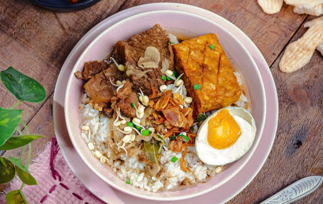   Apakah kandungan telur asin sama dengan telur biasa? Aulia Rusdi, S.Gz, Dietisien menjawab. (Foto: Ilustrasi/Dok. Unsplash.com)