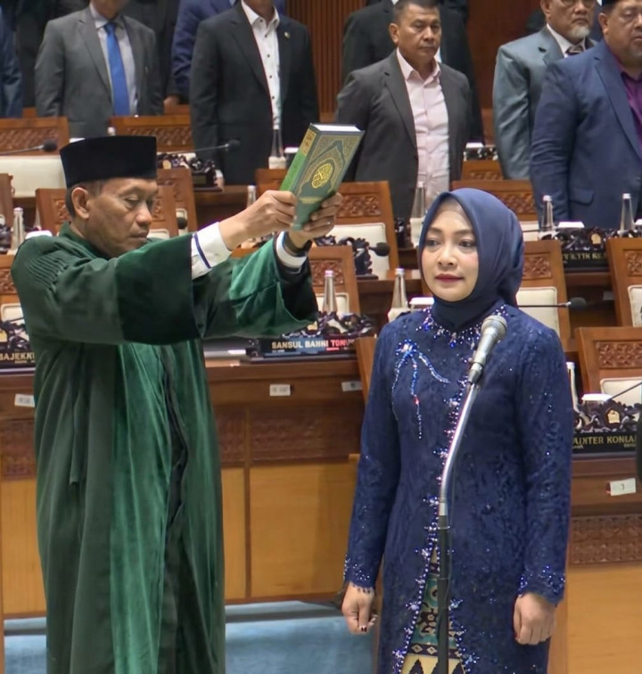 Resmi Dilantik, Nessy Kalviya Siap Perkuat Perjuangan NasDem untuk Lampung II