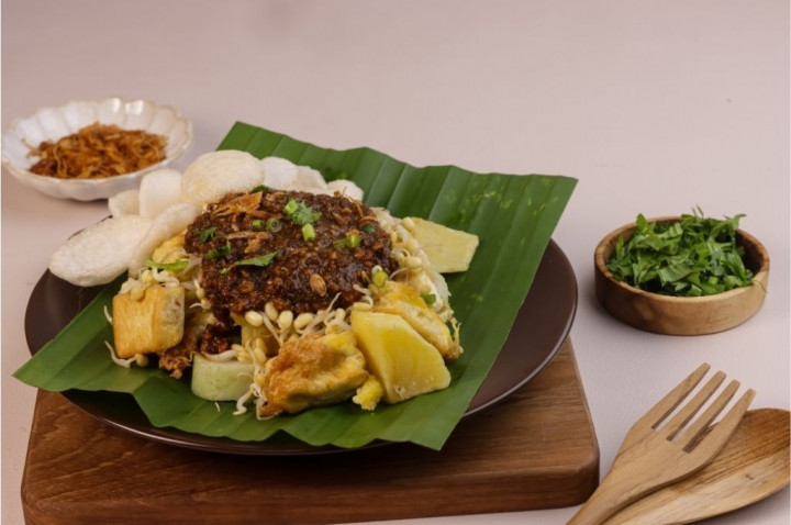 Stop Bingung Mau Makan Apa! Ini 5 Kuliner Jawa Timur Paling Legend yang Wajib Kamu Coba