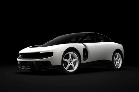 Dokter Mata Beli Ferrari Luce Senilai Rp600 Miliar