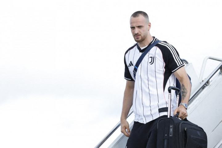 Ngeri, Federico Gatti Ditekel Fans Juventus dan Absen di Laga Pembuka Serie A