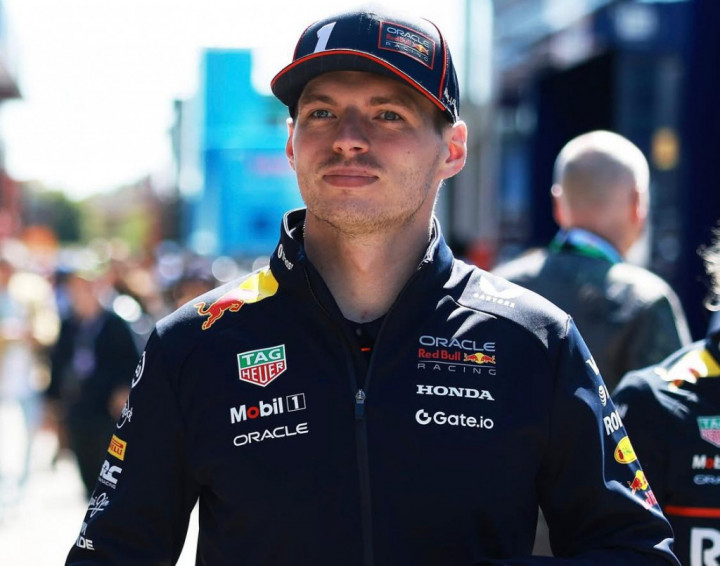 Batal ke Mercedes, Max Verstappen Perpanjang Kontrak di Red Bull hingga 2030