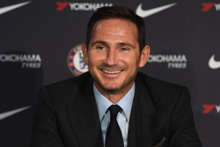 Coventry City Dibantai Arsenal, Lampard Tetap Kalem