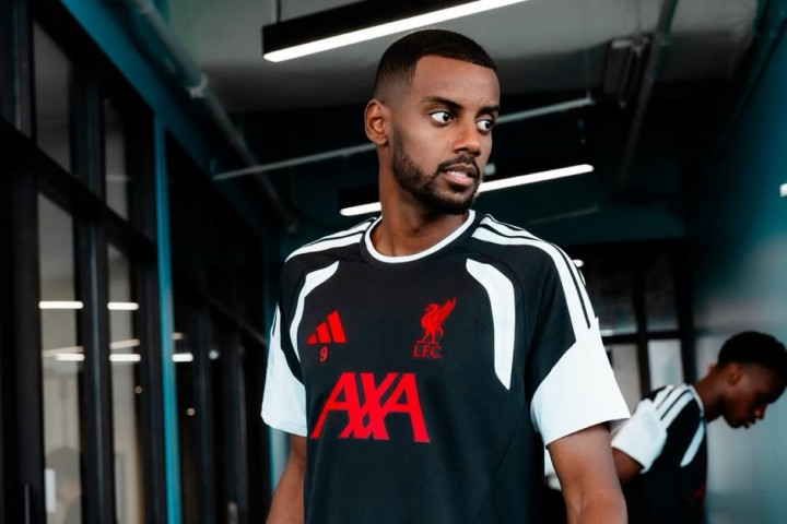 Newcastle vs Liverpool: Sambutan Panas Menanti Isak di St James’ Park