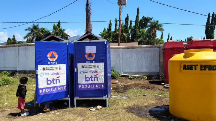 Ruang Aman untuk Perempuan dan Anak: Pengungsi Syukuri Kehadiran MCK Layak