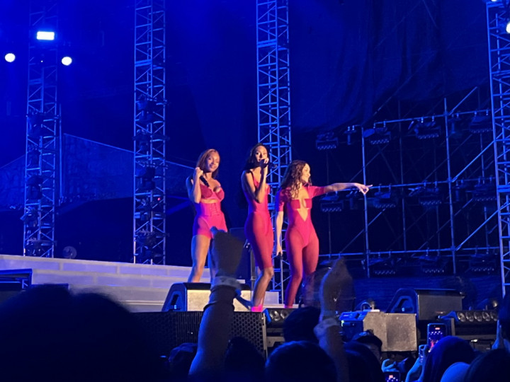 Debut di Indonesia, FLO Bawa Energi R&B ke Panggung LaLaLa Festival 2026