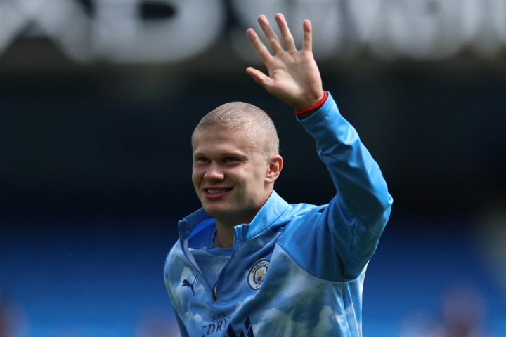 Erling Haaland Pamer Gaya Rambut Baru, Pep Guardiola Sampai Terkejut