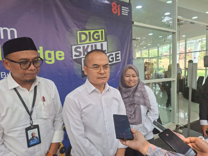 Data Sakernas 2025: Mayoritas Lulusan SMK Langsung Terserap Industri dan Kuliah