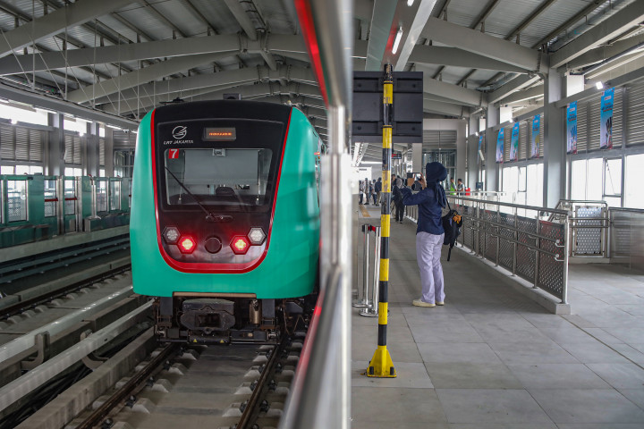 ​LRT Jakarta Uji Coba Rute Kelapa Gading-Manggarai