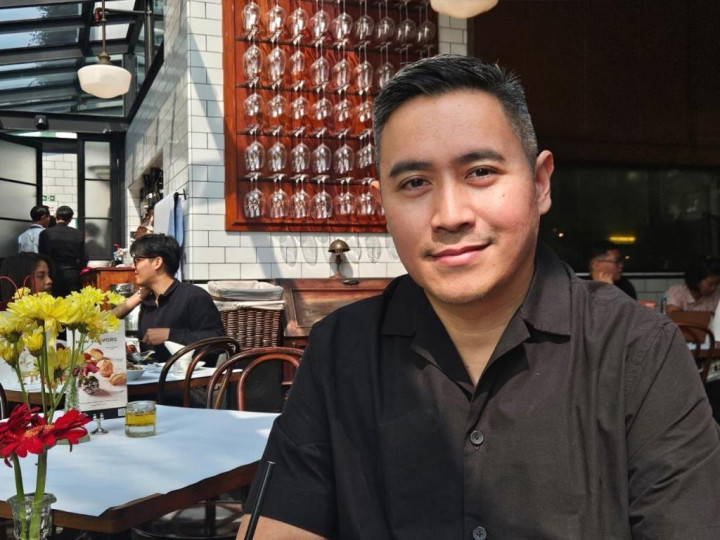 Menembus Batas Praktik: Kisah dr. Ray Wagiu Basrowi Pilih Jalur Dokter yang Gak Biasa