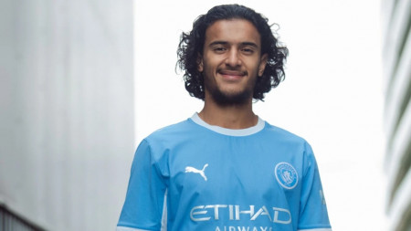 City Temukan Pengganti Rodri dalam Diri Bouaddi