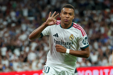 Hasil Real Madrid vs Real Sociedad: Mbappe Hattrick, Los Blancos Menang Telak