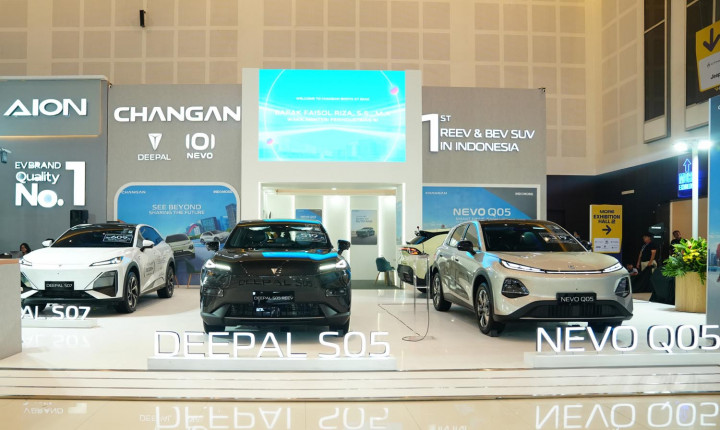 Harga Changan Deepal S05 & Nevo Q05, Ada Promo di GIIAS Surabaya 2026