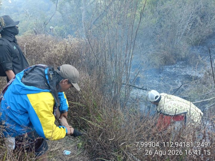 Pendakian Gunung Semeru Ditutup Sementara, Cek Penyebab dan Info Refund Tiket