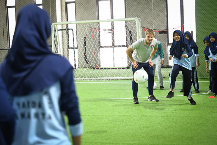 Brisbane Roar Perkuat Hubungan Australia-Indonesia melalui Soccer Clinic