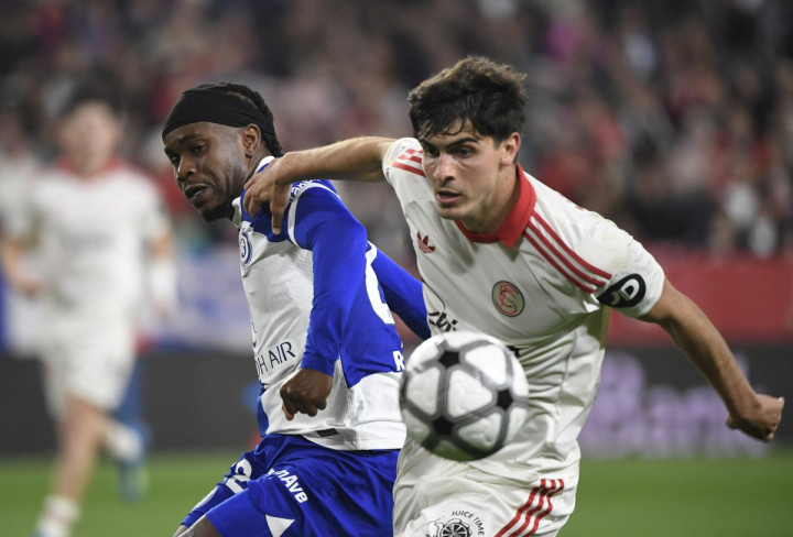 Jadwal Pertandingan Sevila Vs Atletico Madrid: Main di Mana & Jam Berapa?
