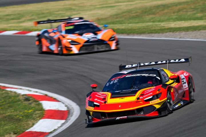Sean Gelael Hadapi Tantangan Berat di Nurburgring