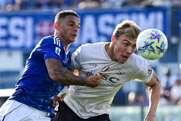 Link Streaming Napoli Vs Como: Tayang di Mana & Jam Berapa?